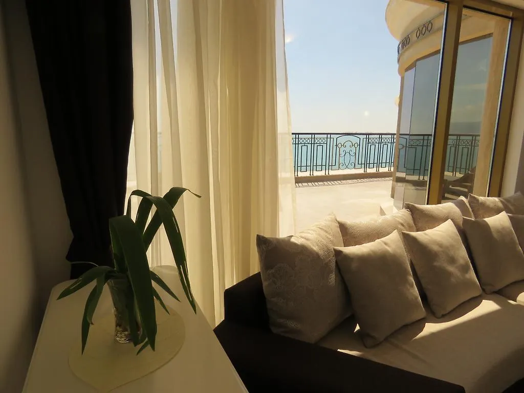Aparthotel Golden Rainbow Beach Hotel Sunny Beach