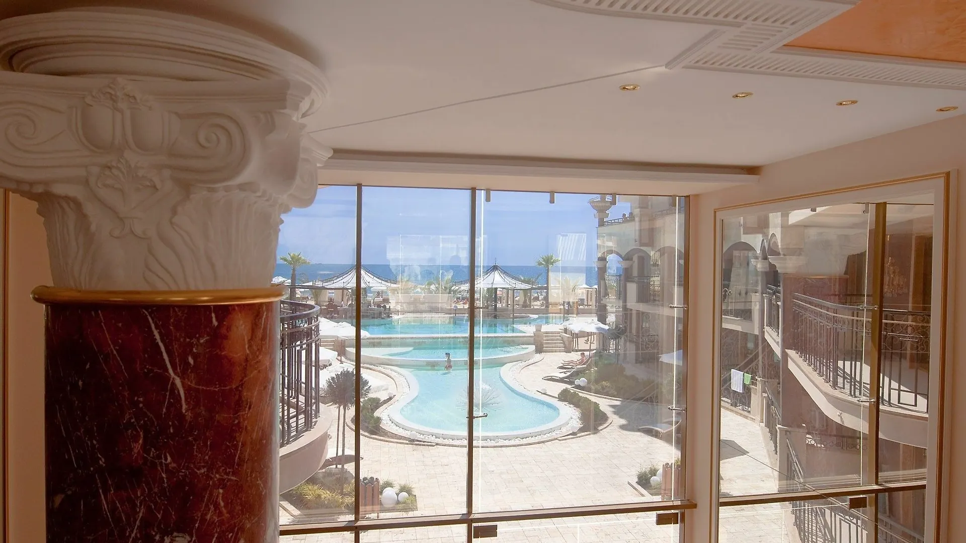 Golden Rainbow Beach Hotel Sunny Beach Aparthotel