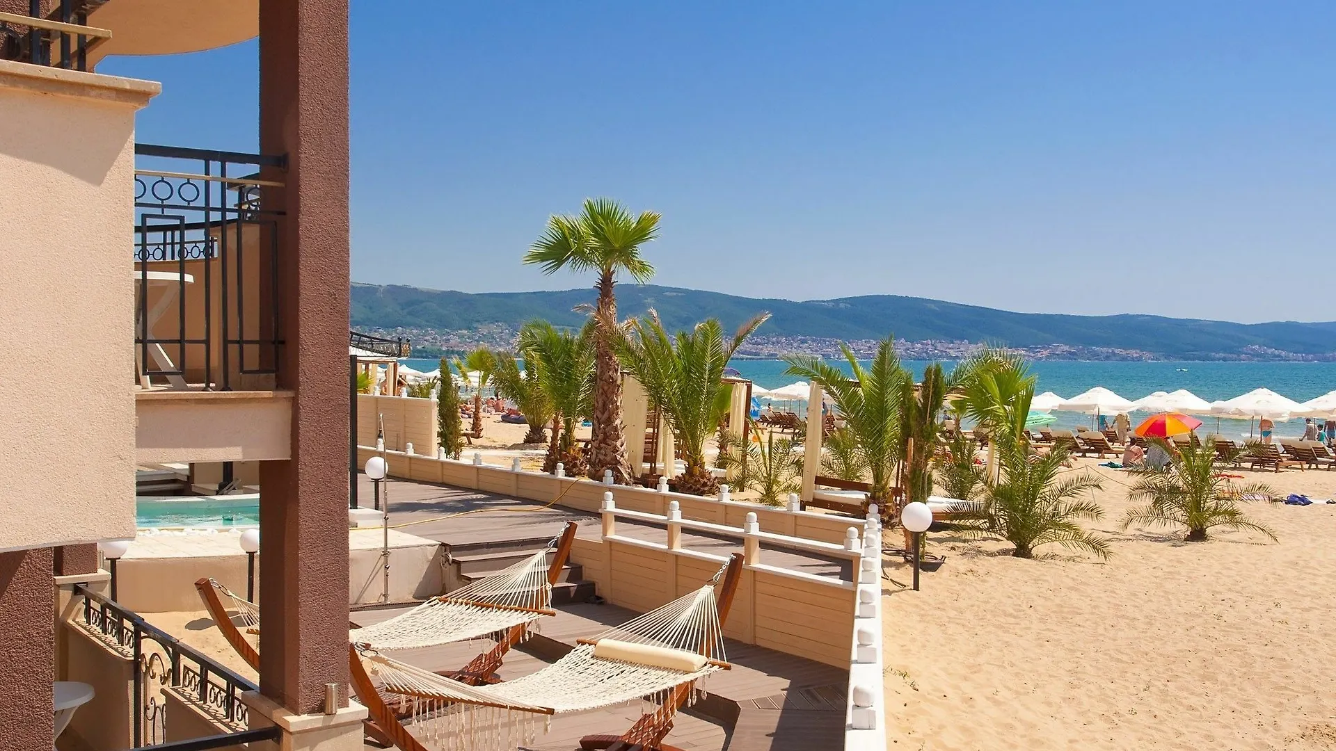 Aparthotel Golden Rainbow Beach Hotel Sunny Beach
